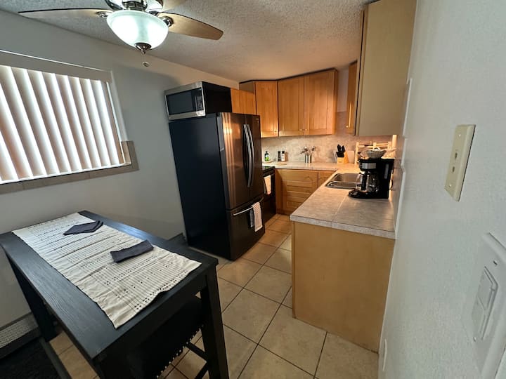 9080_204_3_kitchen